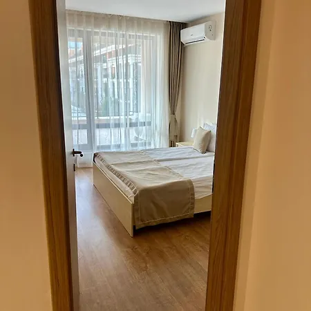 Premier Sea View Lejlighed